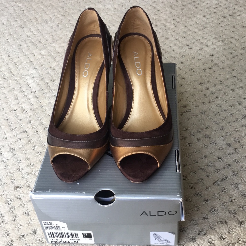 Aldo peep toe heels
